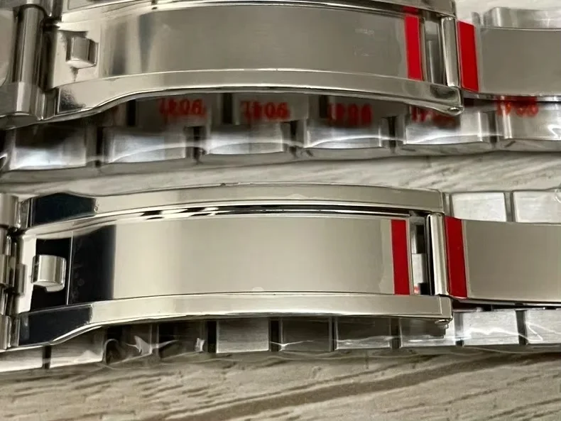 クリーンファクトリーウォッチバンド ジャストフォーデイデイト - Jared Jewelry Watches のレビューと価格