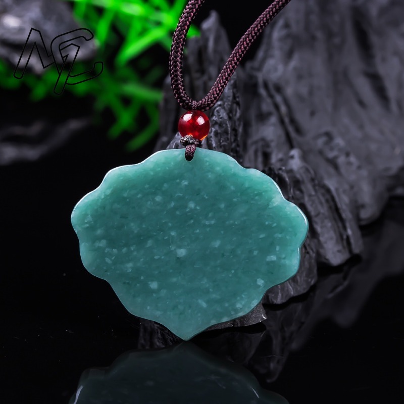 本物のビルマ産エメラルド翡翠ブルーウォータールイイ蓮ペンダン - Jewelry & Watches Store のレビューと価格