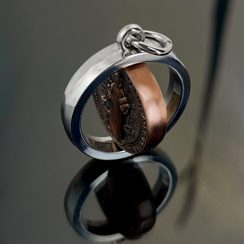 新しい聖ベネディクトメダルネックレス カトリック保護十字架ペ - Jewelry & Watches Store のレビューと価格